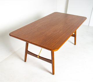 VIntage Borge Mogensen "Hunting" Dining Table