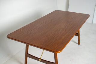 VIntage Borge Mogensen "Hunting" Dining Table