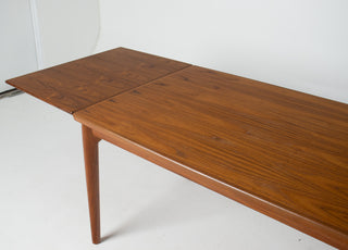 Johannes Andersen Danish Modern Teak Draw Leaf Dining Table