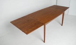 Johannes Andersen Danish Modern Teak Draw Leaf Dining Table